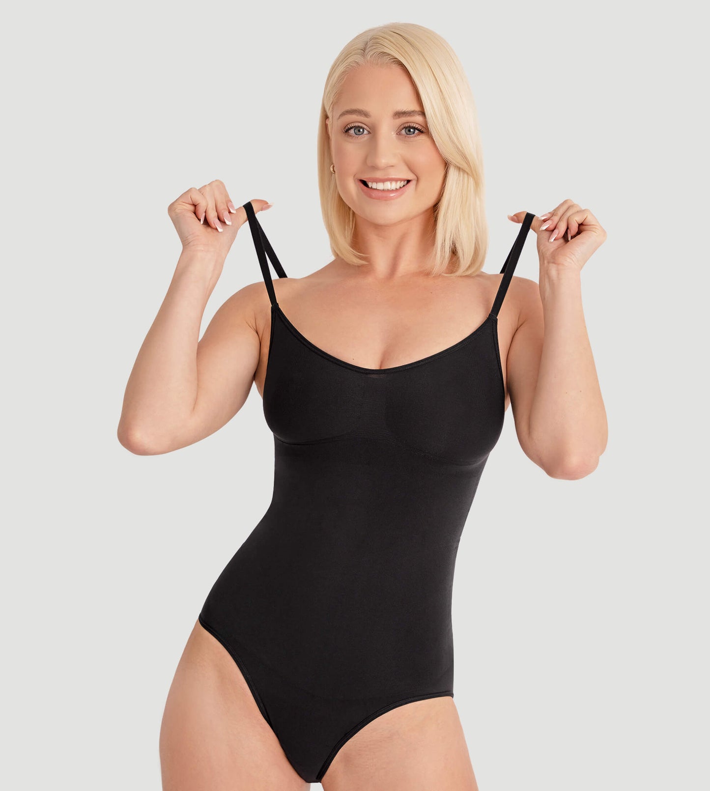 ملابس داخلية لتشكيل الجسم بفتحة رقبة دائرية