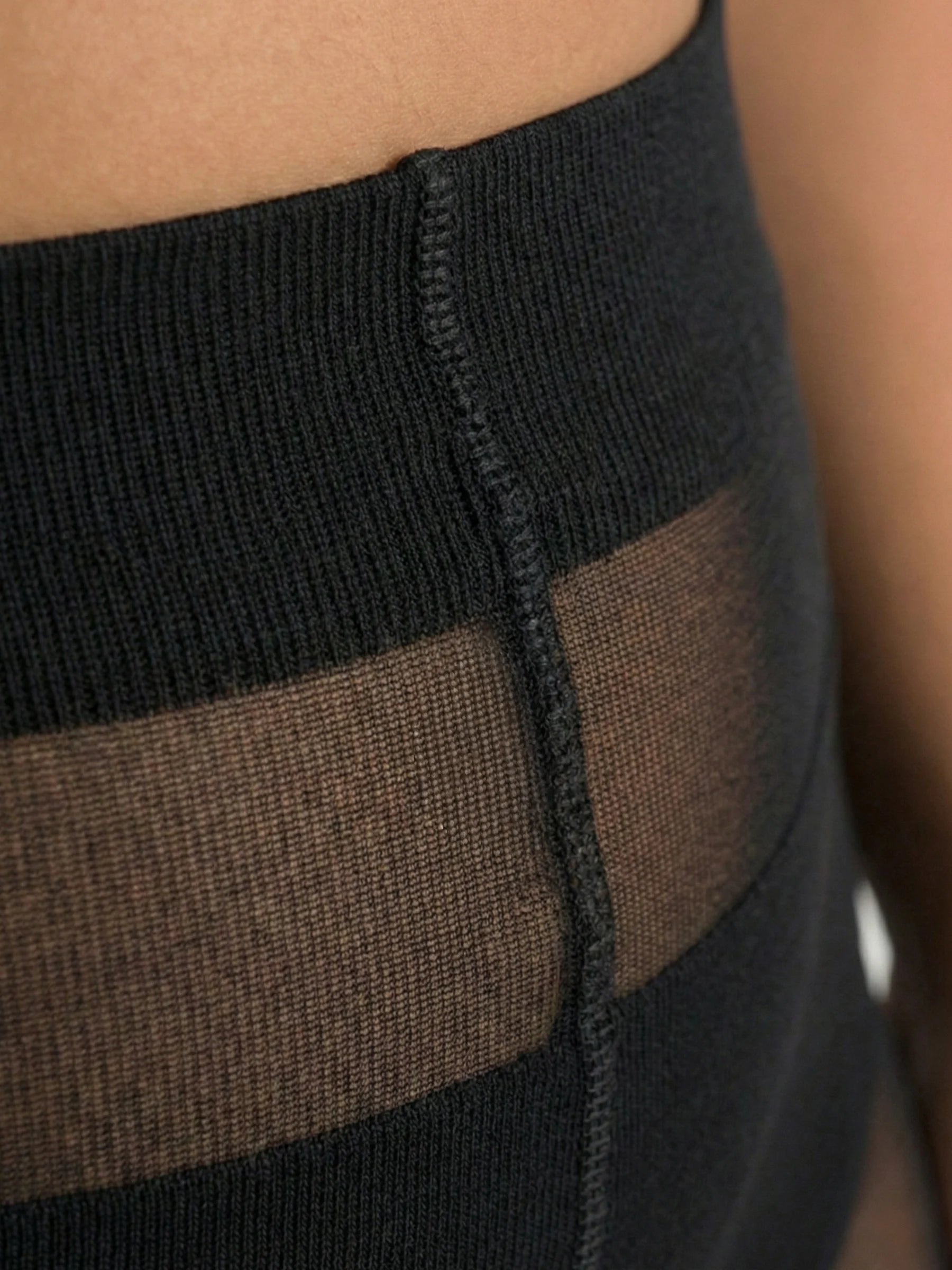 جوارب تشكيل مقاومة للتمزق بسمك 30 دينير