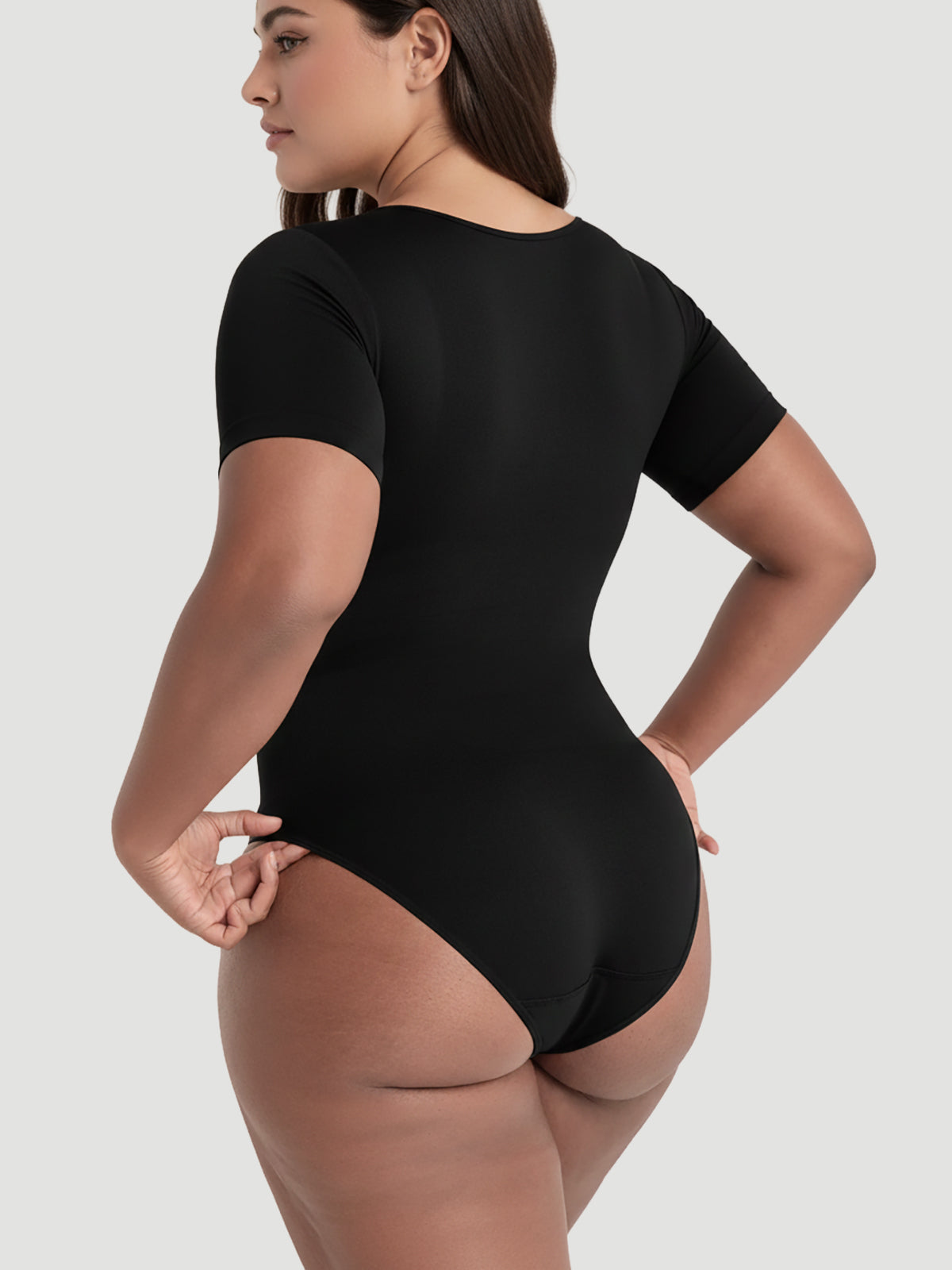 Short-Sleeve Seamless Sculpt Shapewear Bodysuit