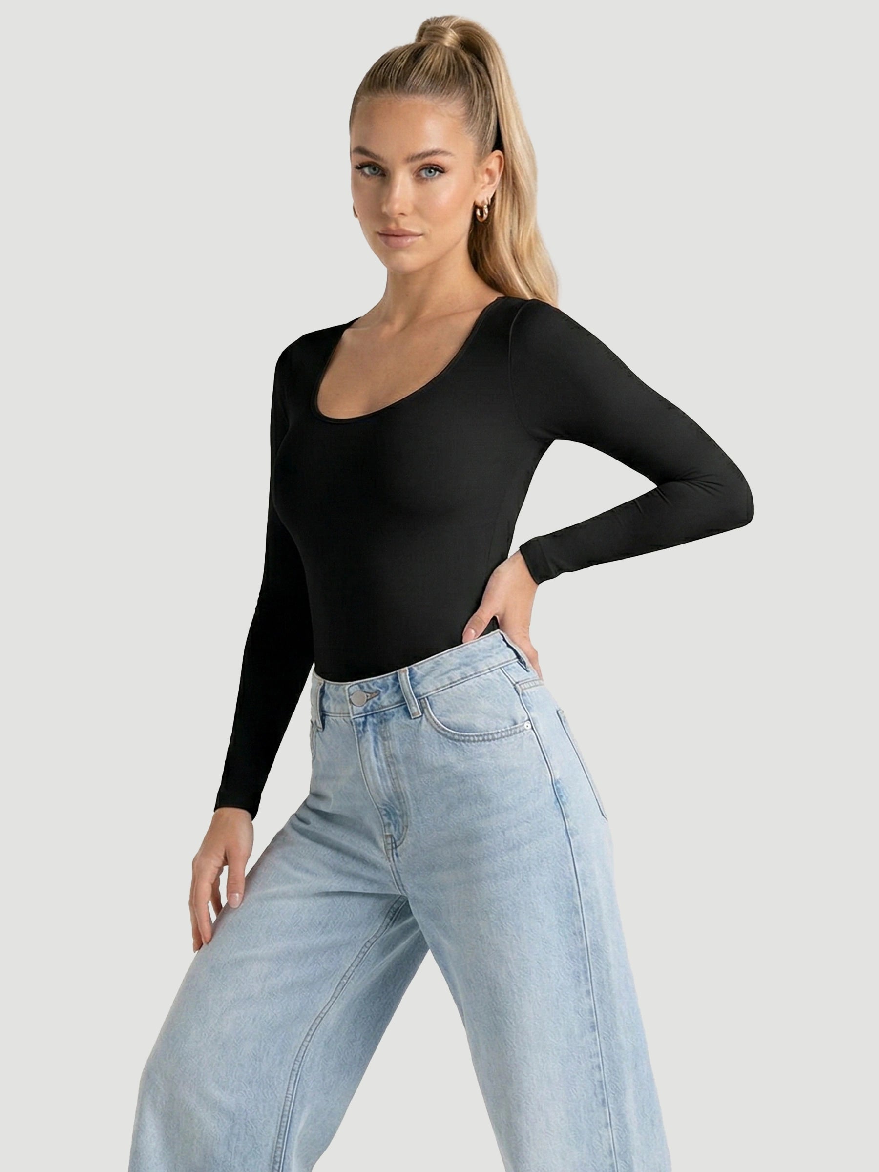 Long-Sleeve Seamless Sculpt Shapewear Bodysuit