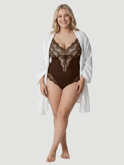 ملابس داخلية لتشكيل الجسم من الدانتيل