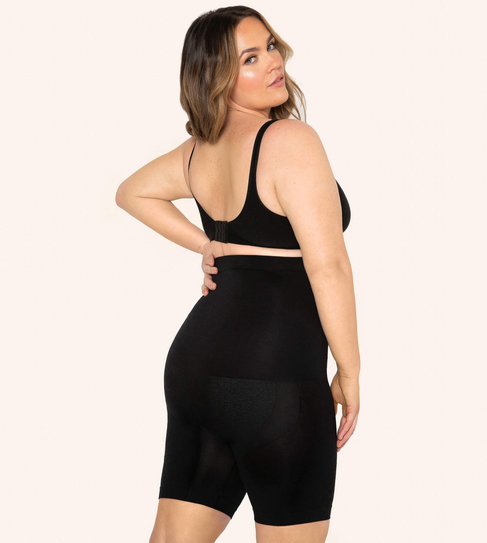 Shaping-Boning-Shorts-Black-Back
